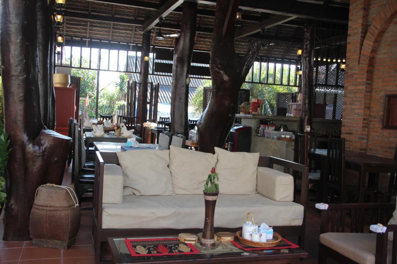 Alana Luang Prabang Hotel Exterior photo