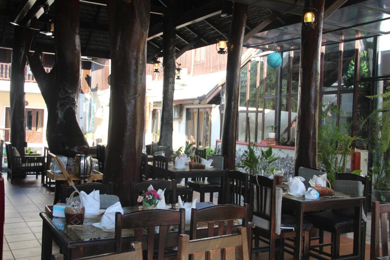 Alana Luang Prabang Hotel Exterior photo