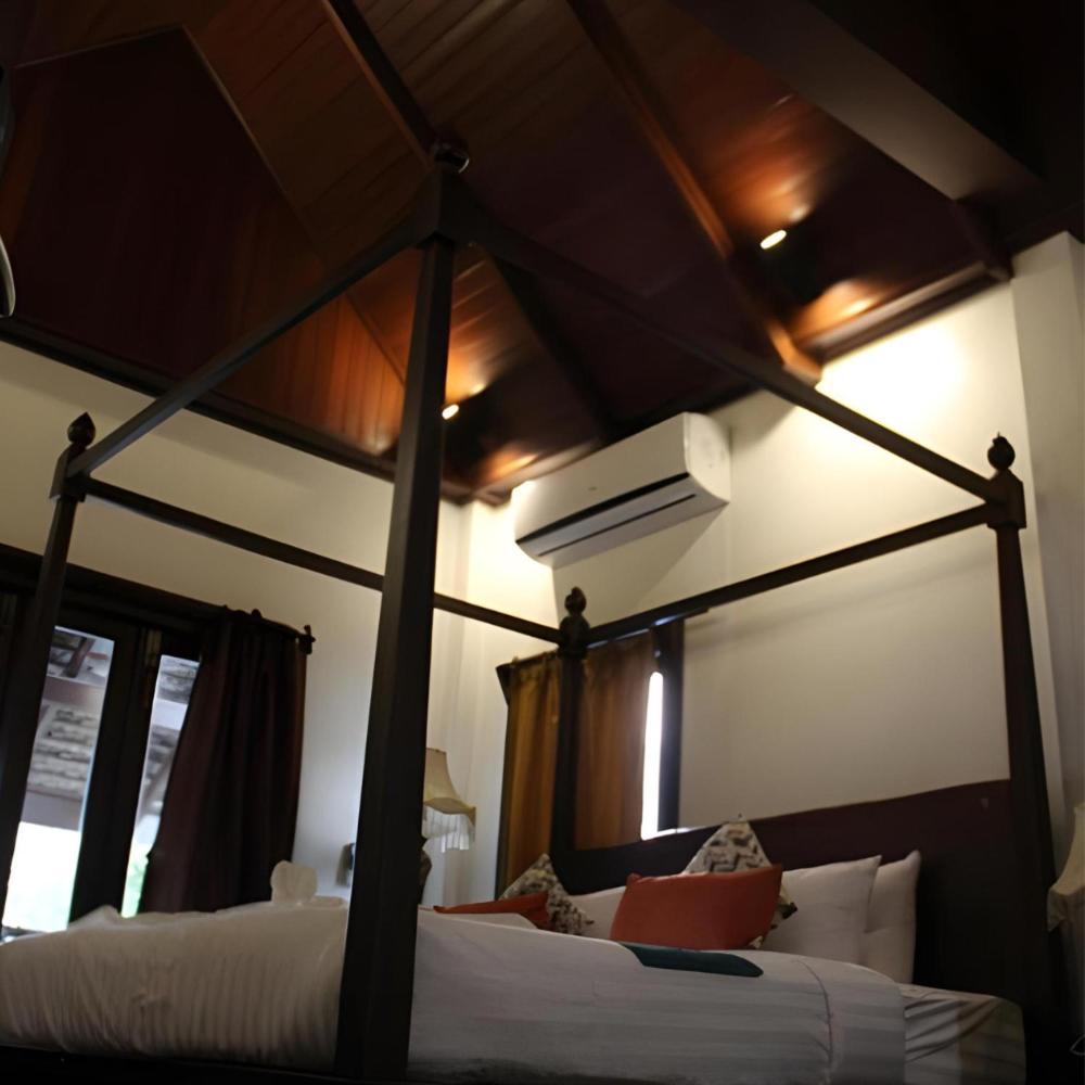 Alana Luang Prabang Hotel Exterior photo
