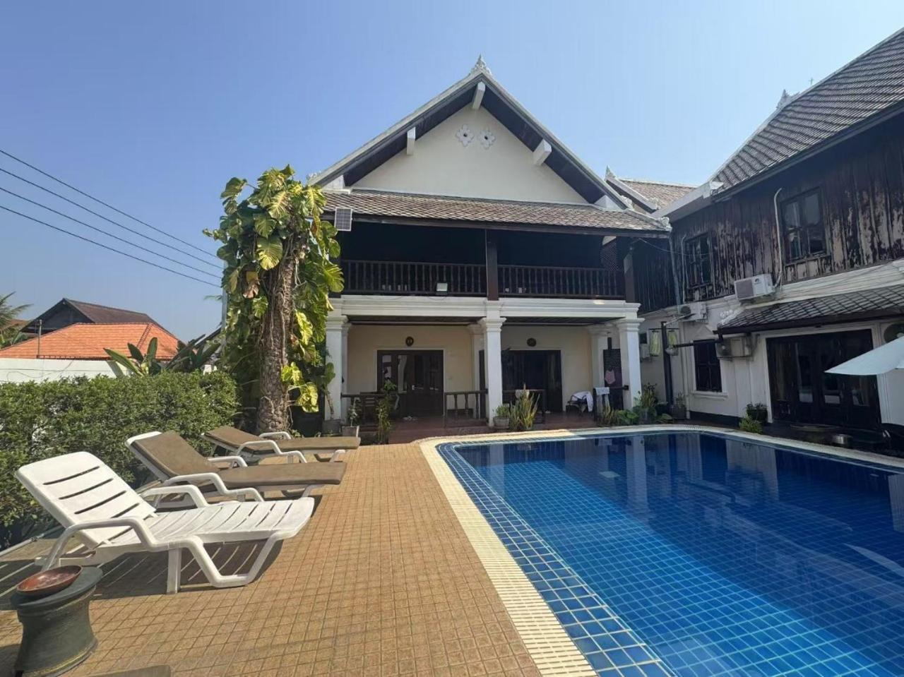 Alana Luang Prabang Hotel Exterior photo