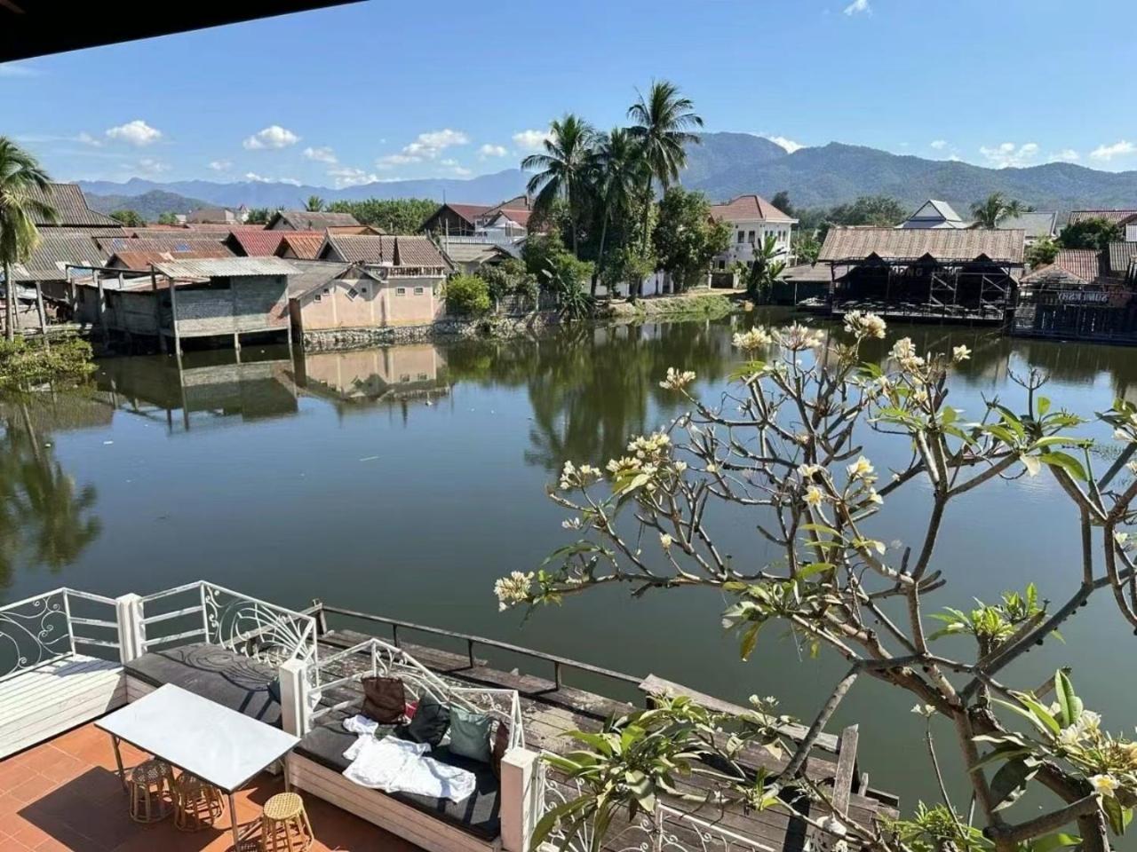 Alana Luang Prabang Hotel Exterior photo