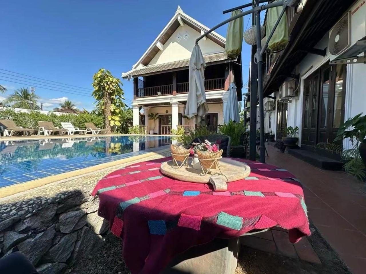 Alana Luang Prabang Hotel Exterior photo