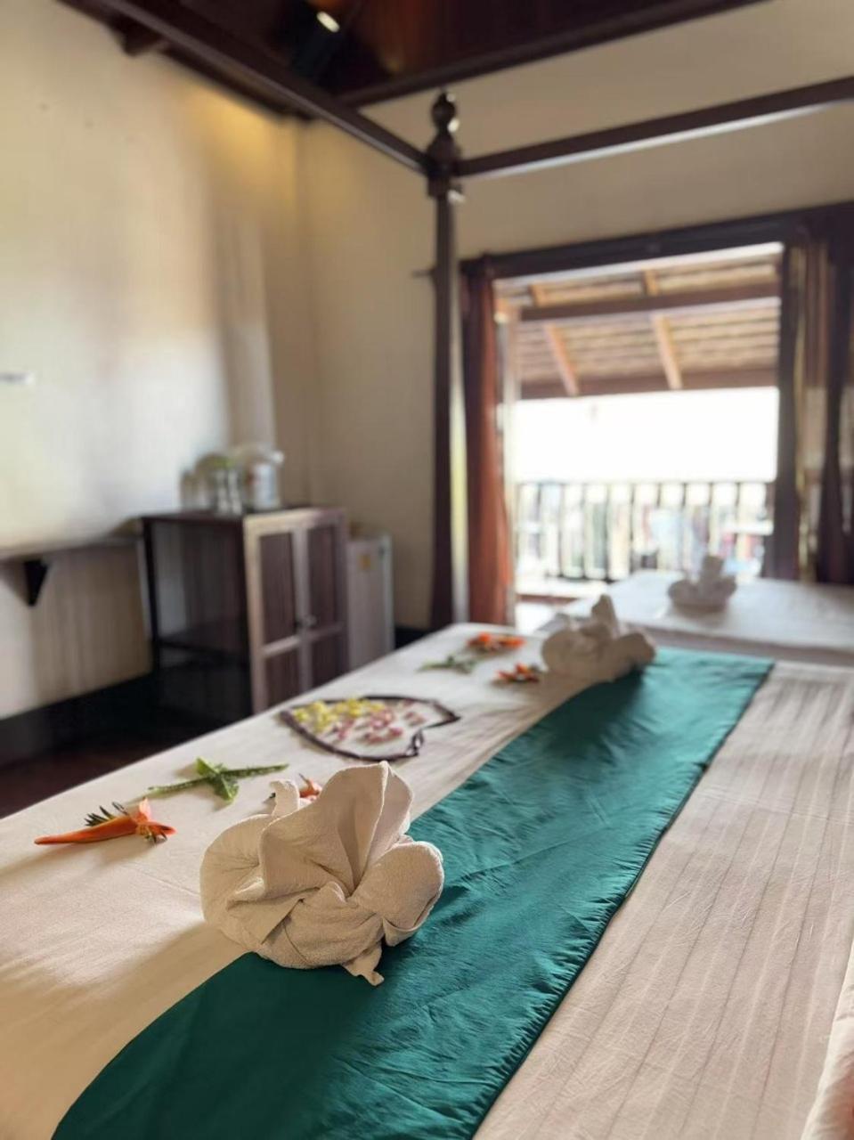 Alana Luang Prabang Hotel Exterior photo